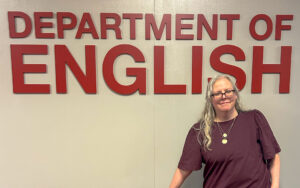 YSU English Department Chair, Dr. Laura Beadling